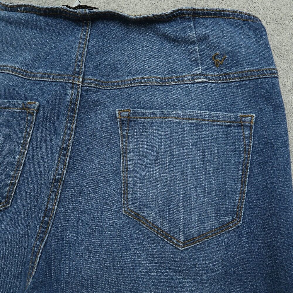 Sofia By: Sofia Vergara Jeans Women's Size 12 High-Rise Melisa Flare 34" Inseam - Picture 15 of 16